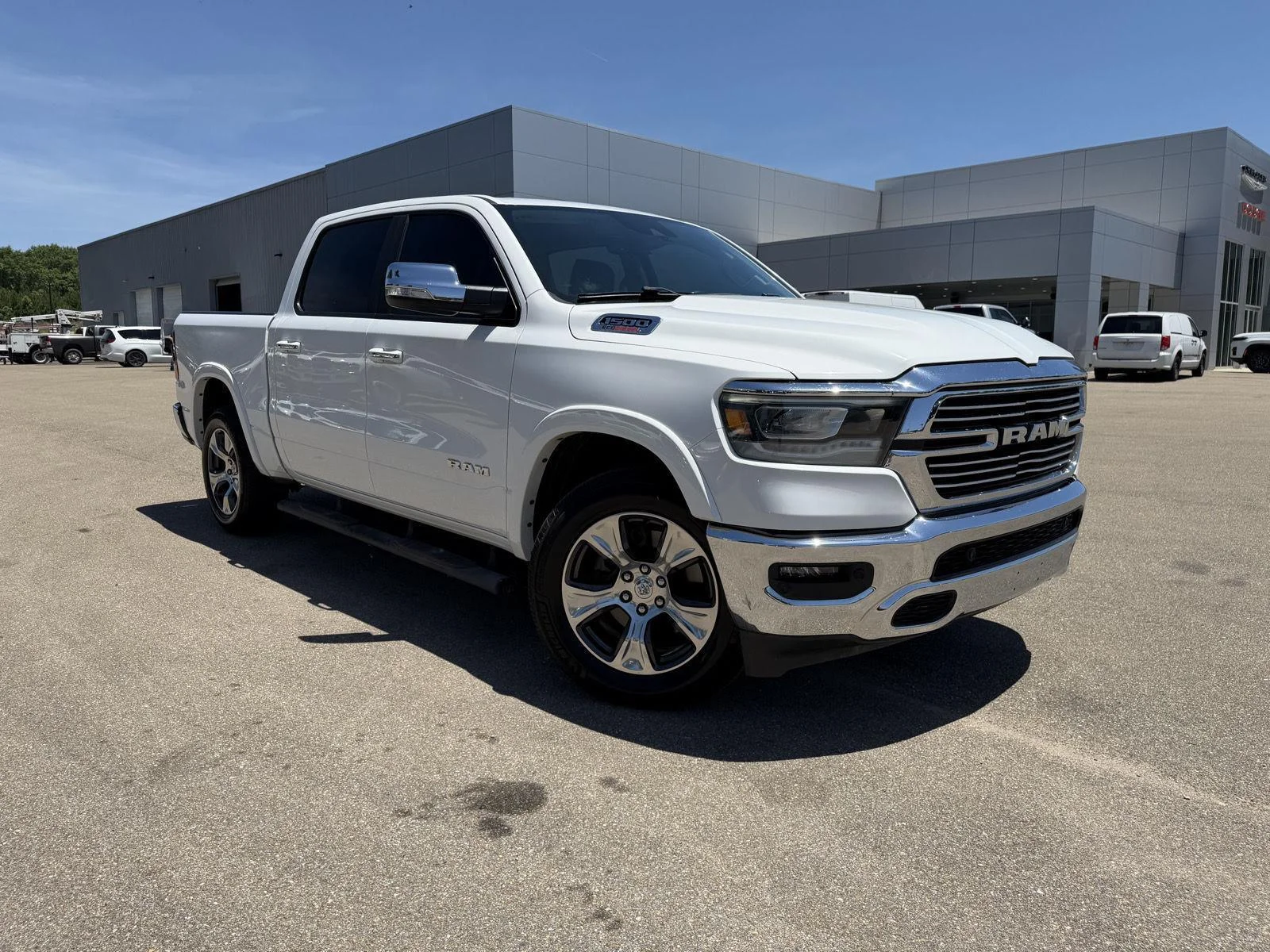 Used 2022 Bright White Clearcoat Ram Laramie image 3