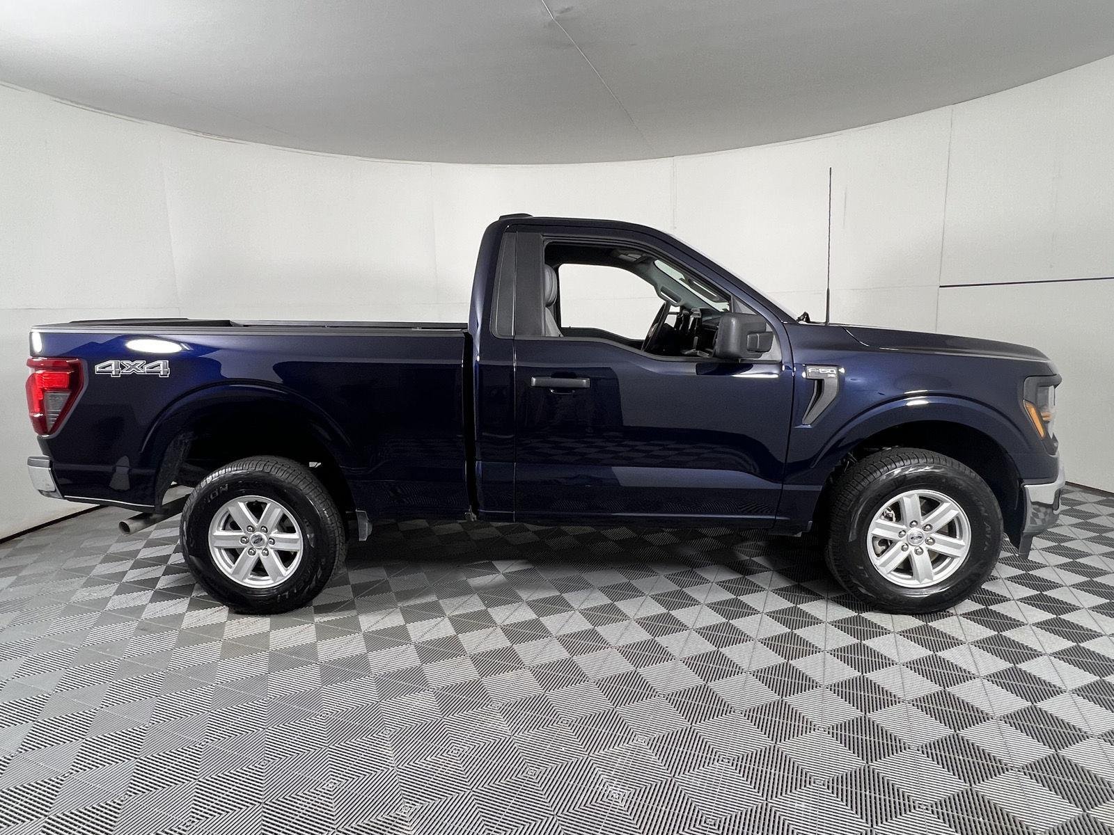 Used 2025 Antimatter Blue Ford XL image 12