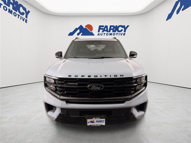 New 2026 Glacier Gray Metallic Tri-Coat Ford Platinum® image 56
