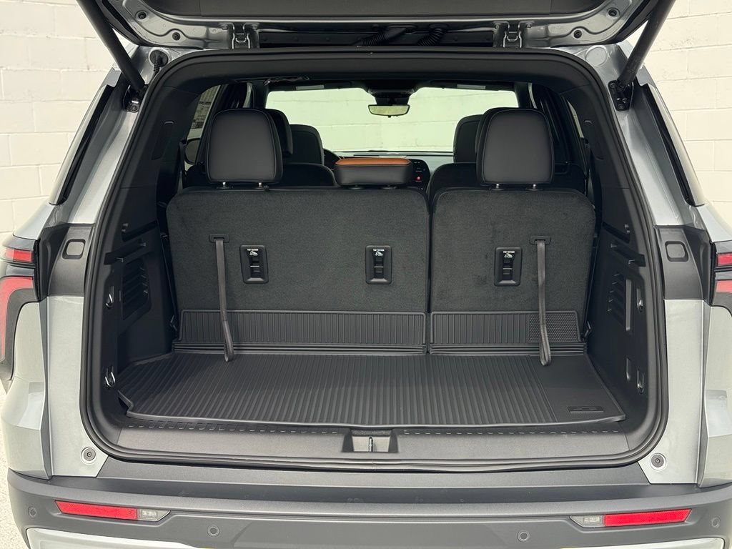 2027 Chevrolet Traverse Z71 - Photo 17