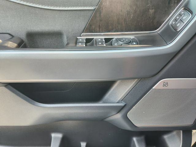 Used 2023 White Ford XL image 25