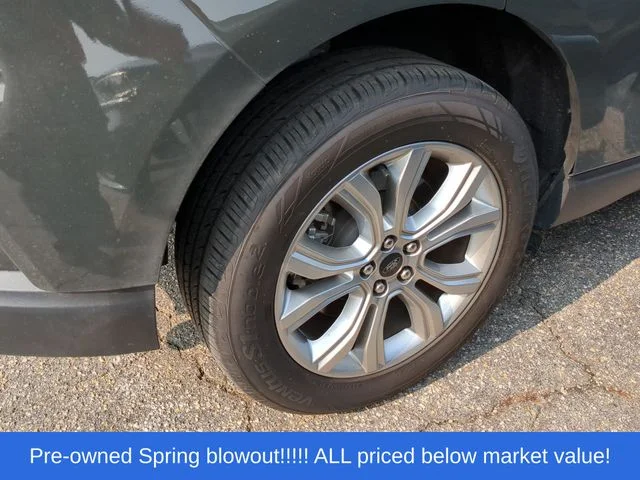 Used 2024 Green Ford Titanium image 15
