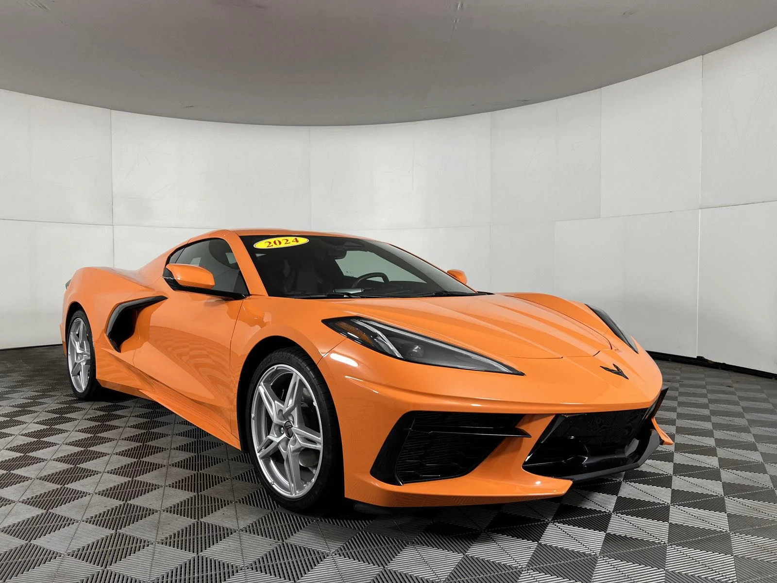 Used 2024 Amplify Orange Tintcoat Chevrolet 1LT image 16