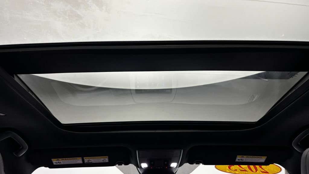Used 2025 White Honda Black Edition image 36