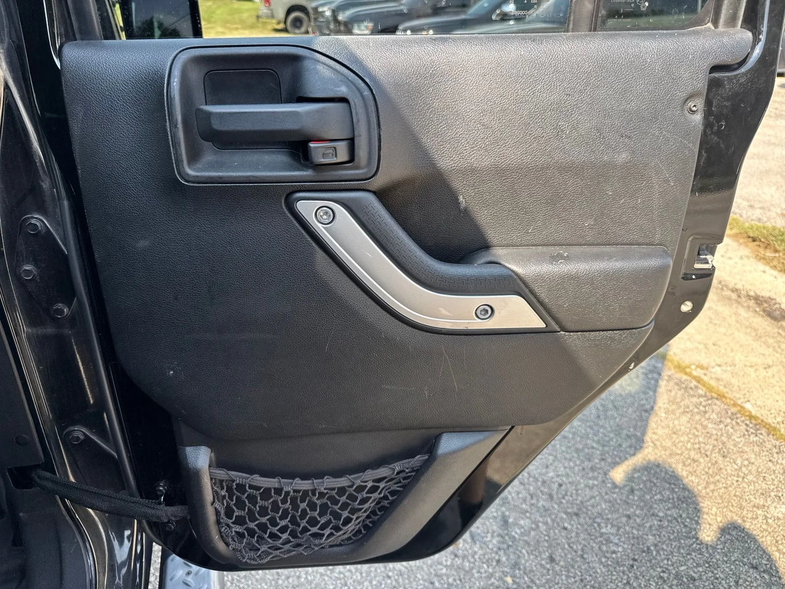 Used 2014 Black Jeep Unlimited Rubicon image 21