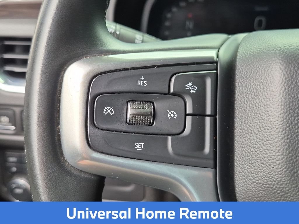 Used 2023 Gray Chevrolet Z71 image 22