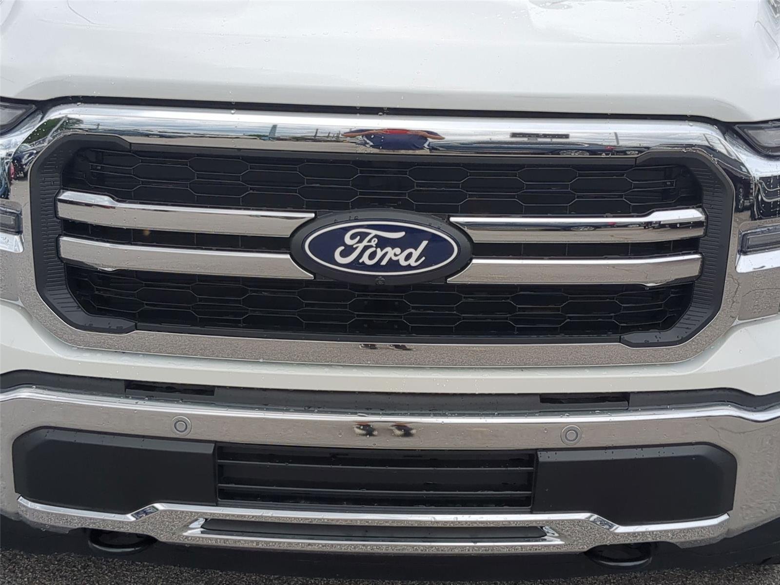 New 2026 Star White Metallic Tri-Coat Ford Lariat® image 14