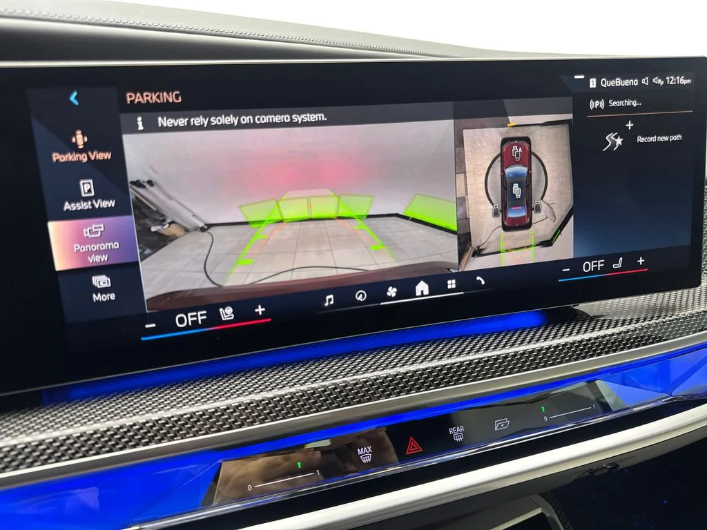 Used 2023 Red BMW xDrive60 image 64