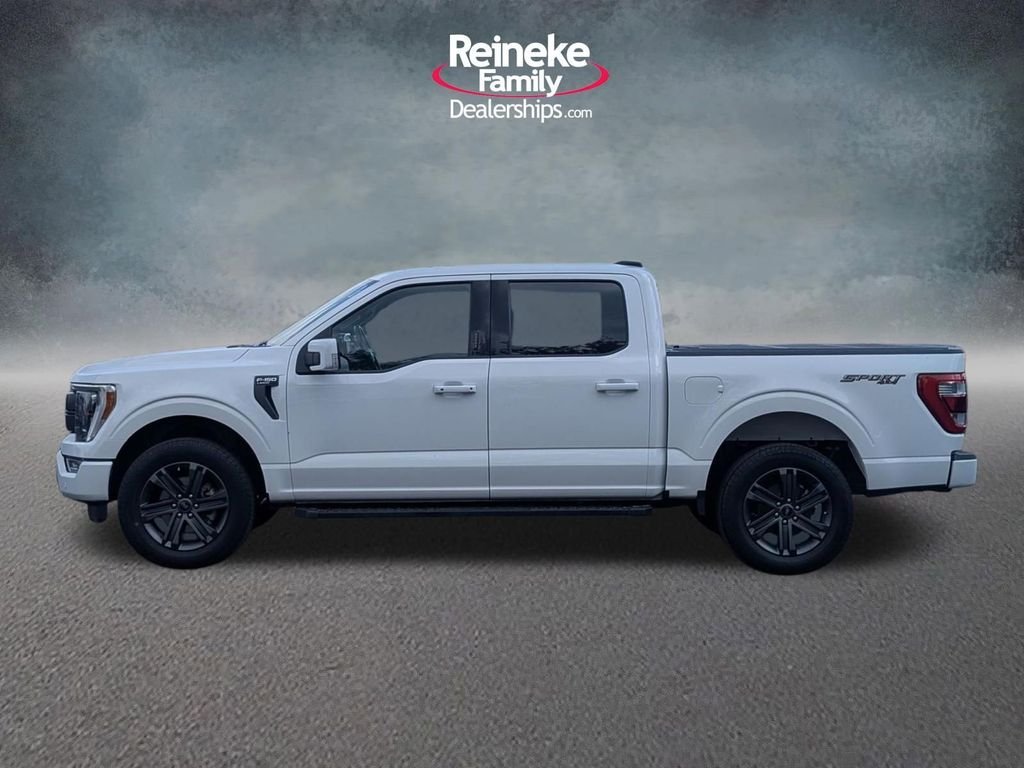 Used 2023 White Ford Lariat image 9