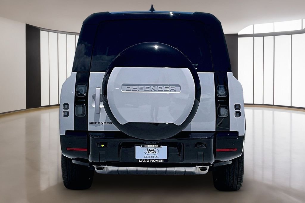 New 2026 Borasco Grey LAND ROVER X-Dynamic SE image 4