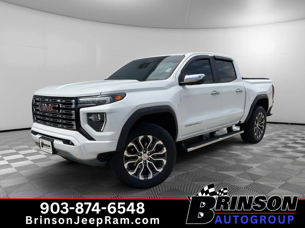 Used 2024 Summit White GMC 4WD Denali image 1
