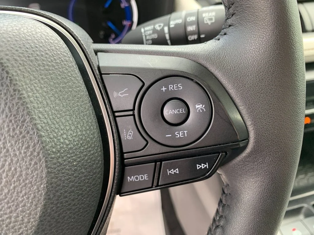 Used 2024 Gray Toyota XLE image 27