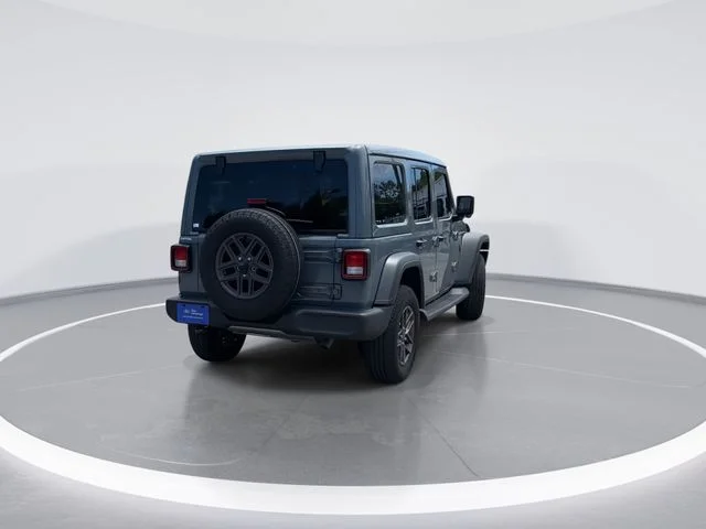 Used 2024 Gray Jeep Sport S image 7