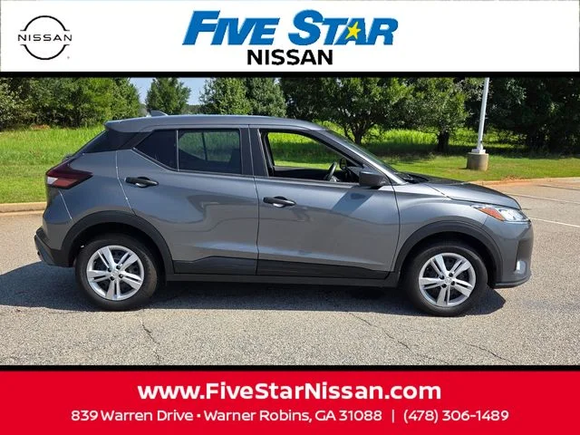 Used 2025 Gray Nissan S image 14