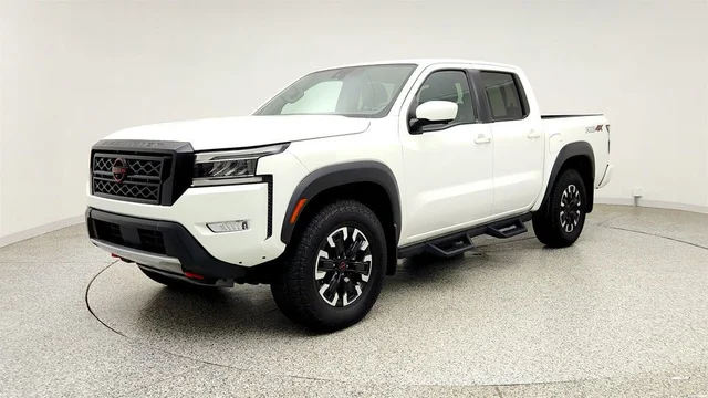 2023 Nissan Frontier Crew Cab 4x4 PRO-4X Automatic *Ltd Avail* w/ Pro Convenience Pkg