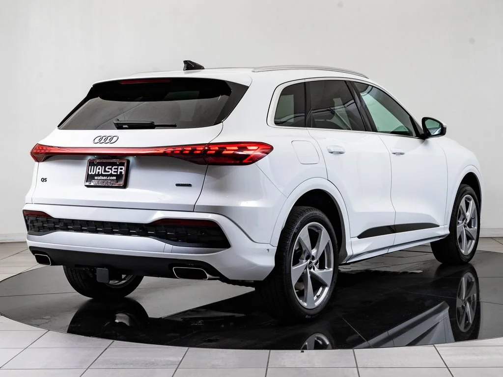 2026 Audi Q5 Premium Plus - Photo 10