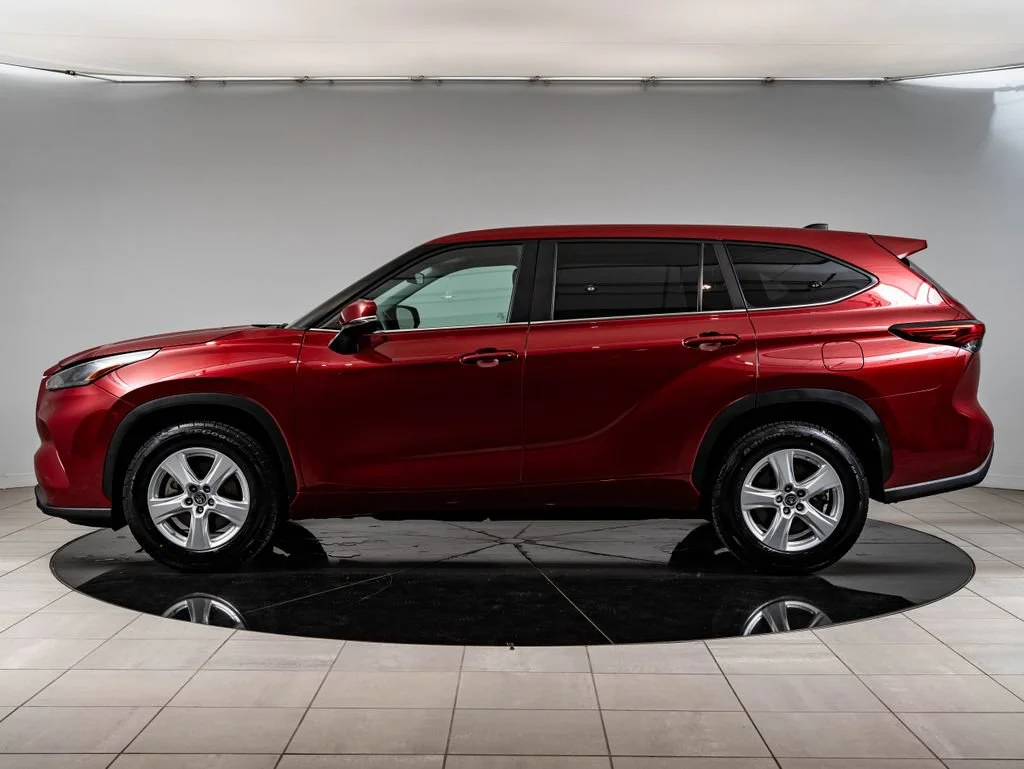 Used 2023 Ruby Flare Pearl Toyota LE image 5