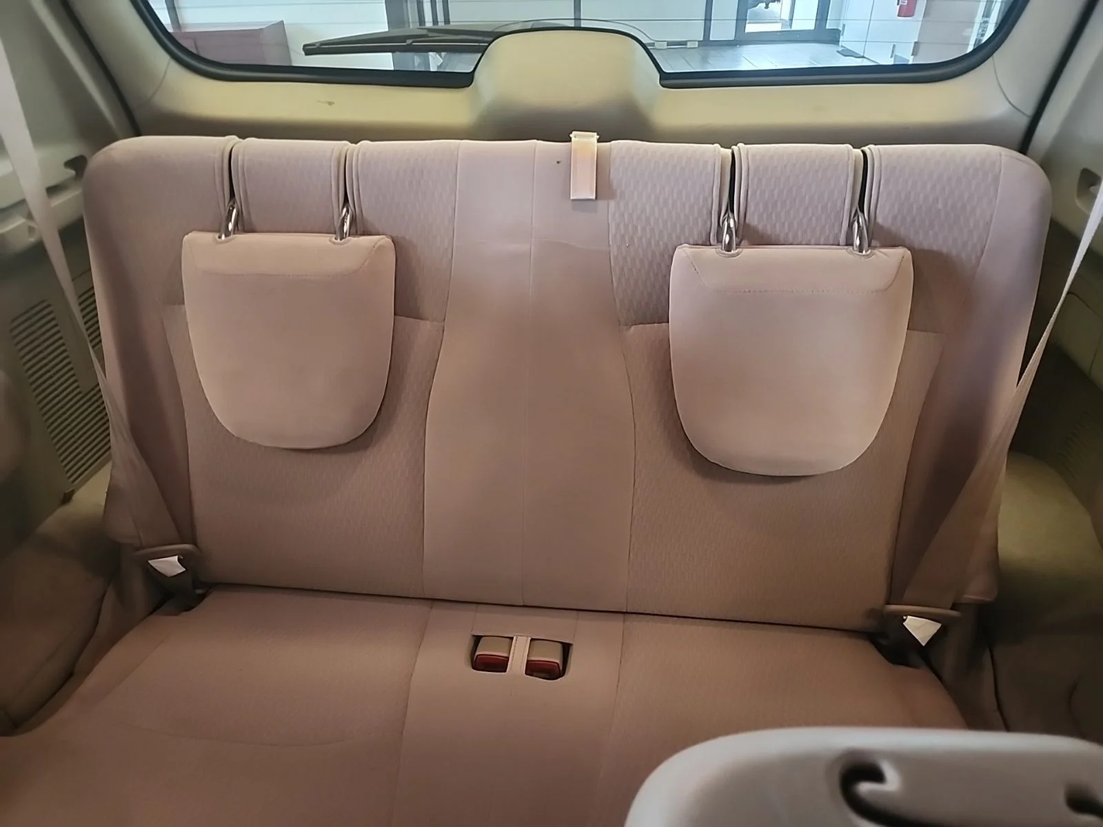 Used 2009  Toyota Base image 25
