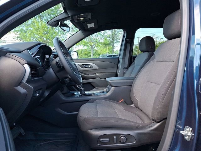 Used 2023 Northsky Blue Metallic Chevrolet LT Cloth image 24
