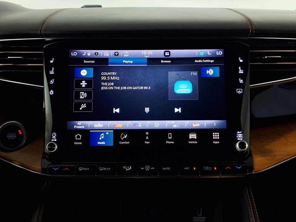 2024 Jeep Grand Wagoneer L Series III - Photo 24