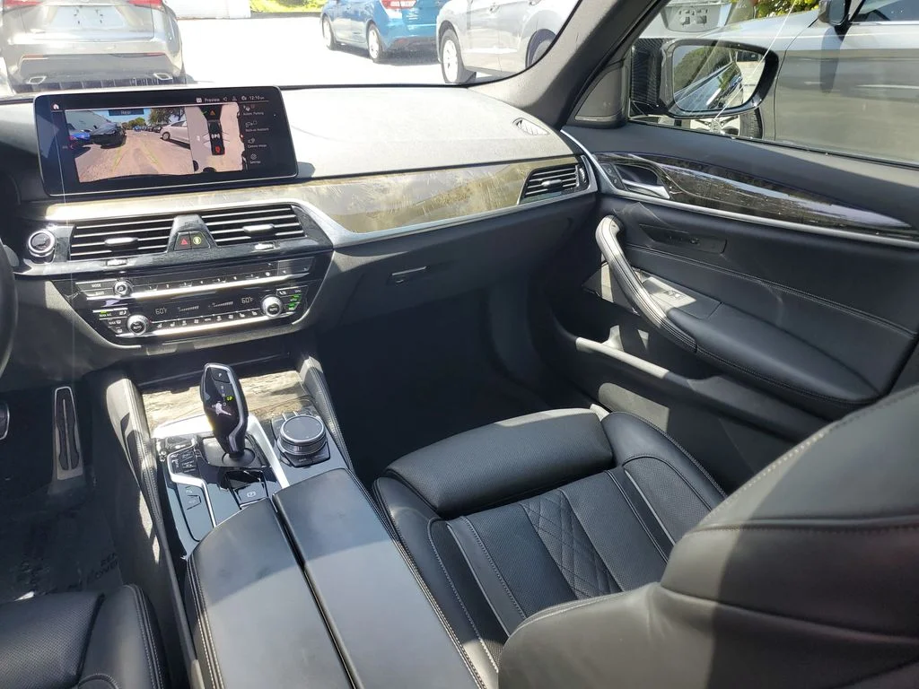 Used 2021 Black BMW 540i image 17