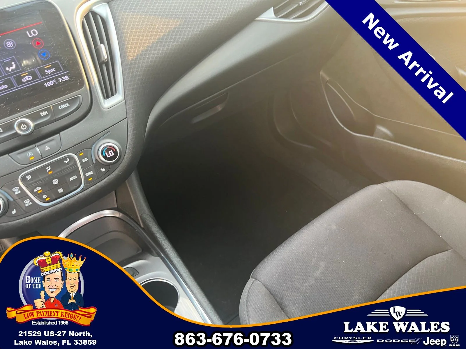 Used 2022 White Chevrolet LT image 14