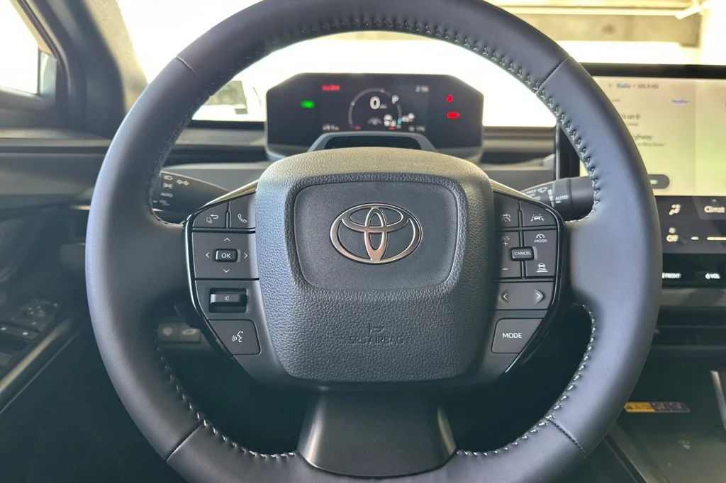 New 2026 Heavy Metal <sup>1</sup> Toyota  XLE image 23