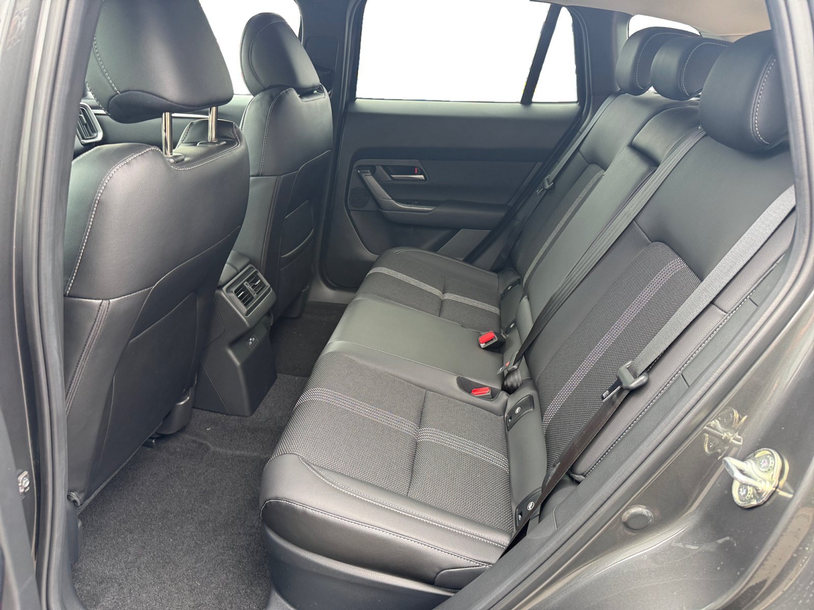 New 2026 Machine Gray Metallic Mazda Preferred image 16