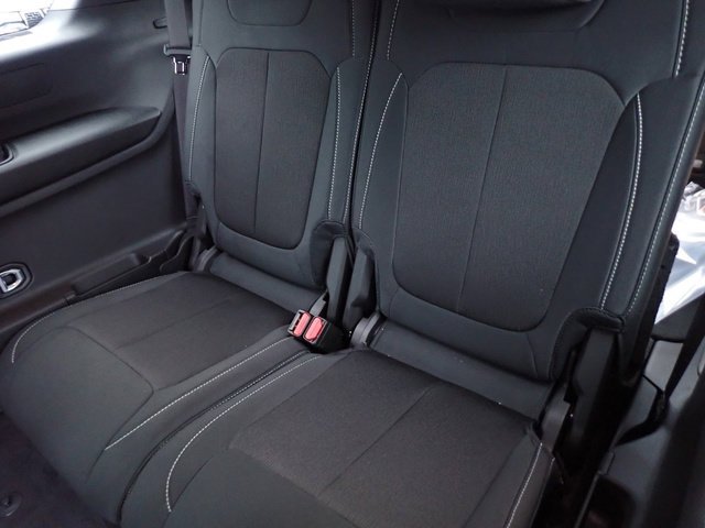 New 2024 Baltic Gray Metallic Clear-Coat Exterior Paint Jeep Laredo image 14