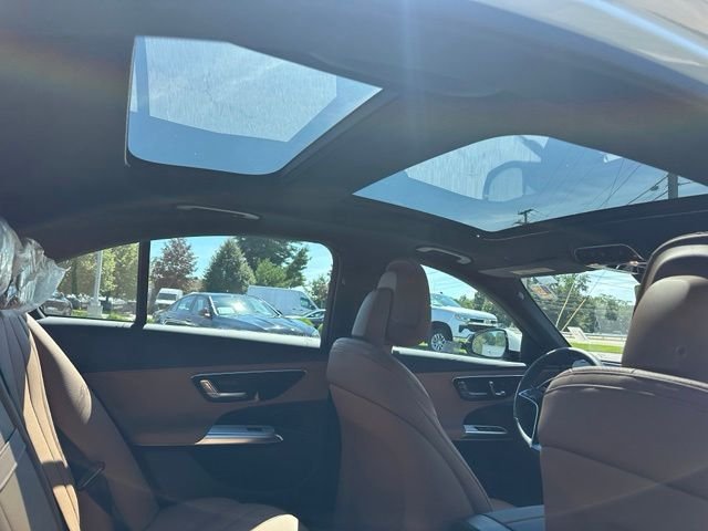 New 2027 Polar White Mercedes-Benz E 350 image 35
