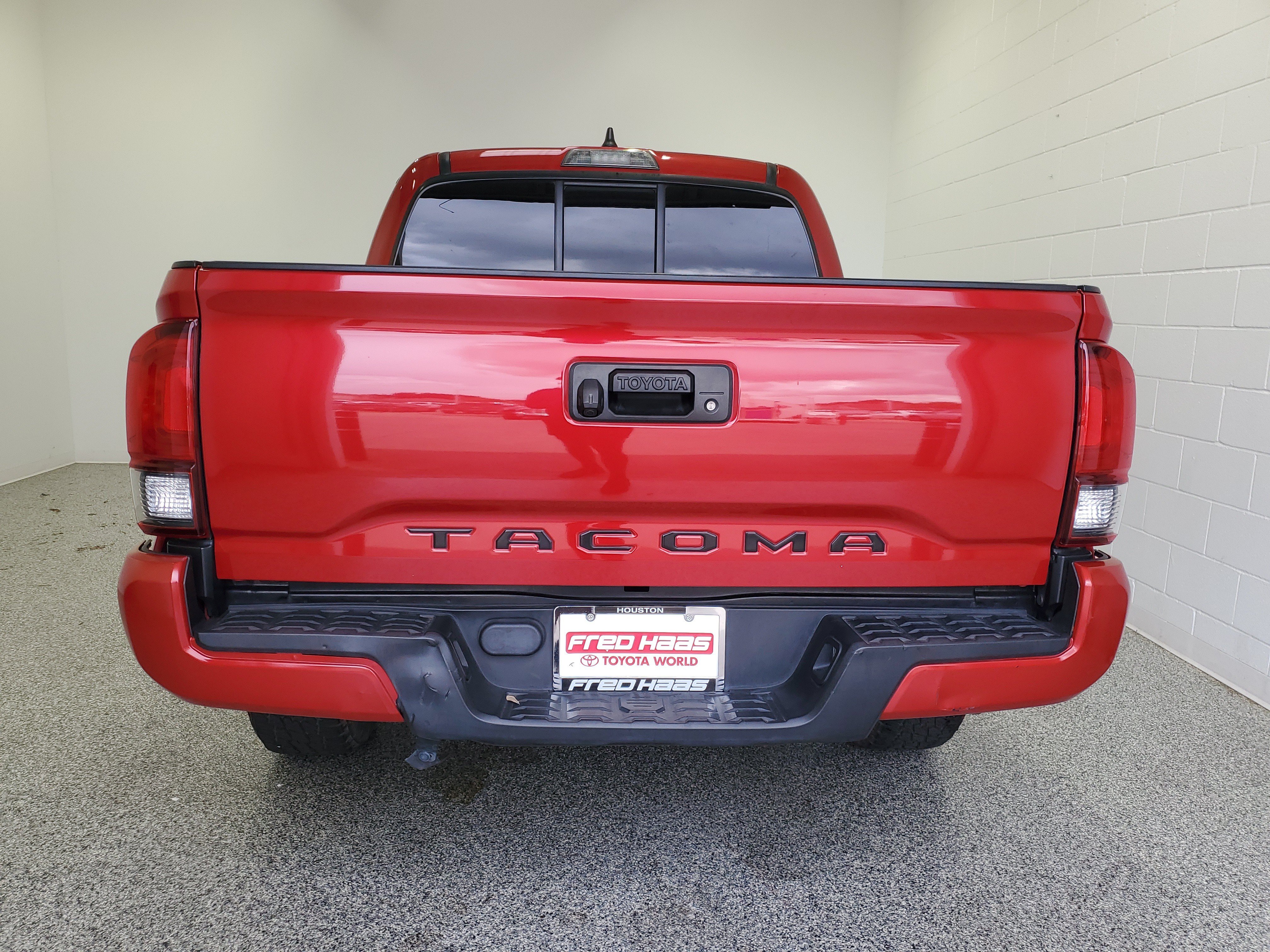 Certified Used 2022 Barcelona Red Metallic Toyota SR image 7