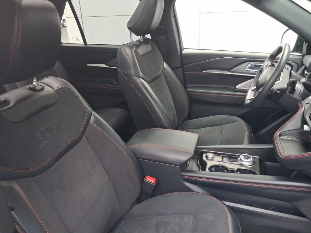 Used 2026 Carbonized Gray Ford ST image 7