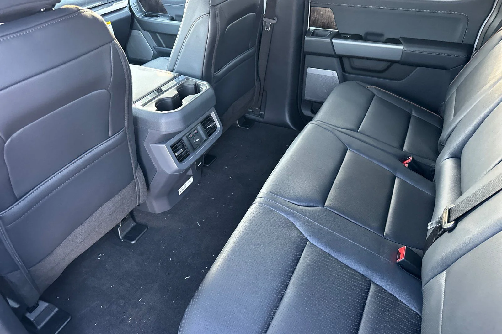 New 2026 Oxford White Ford F-250® Lariat® image 8