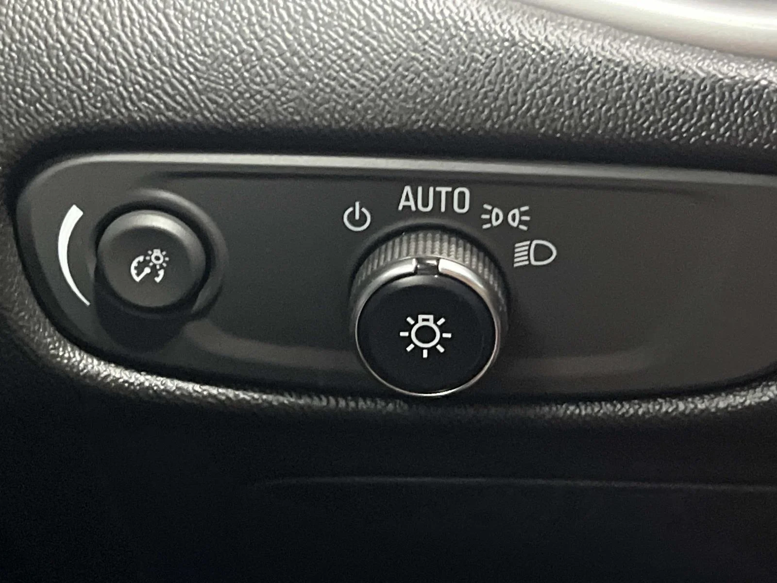 Used 2022 DARK ASH METALLIC Chevrolet LS image 26