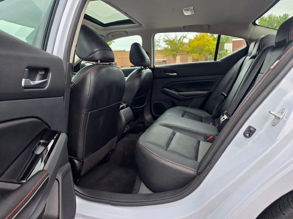 Used 2023 Gray Nissan SR FWD image 29