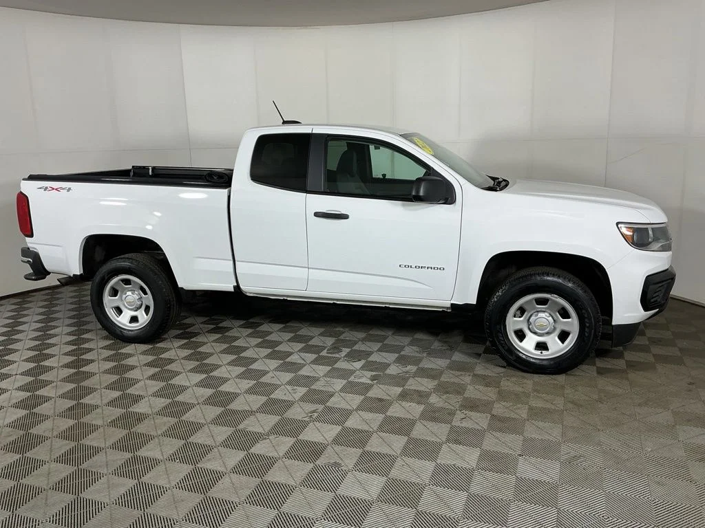 Certified Used 2022 White Chevrolet Work Truck image 13