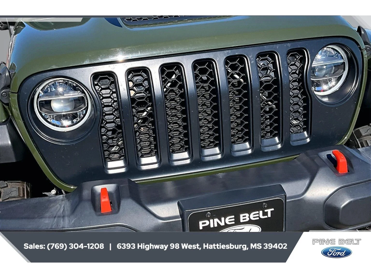 Used 2022 Sarge Green Clearcoat Jeep Mojave image 22