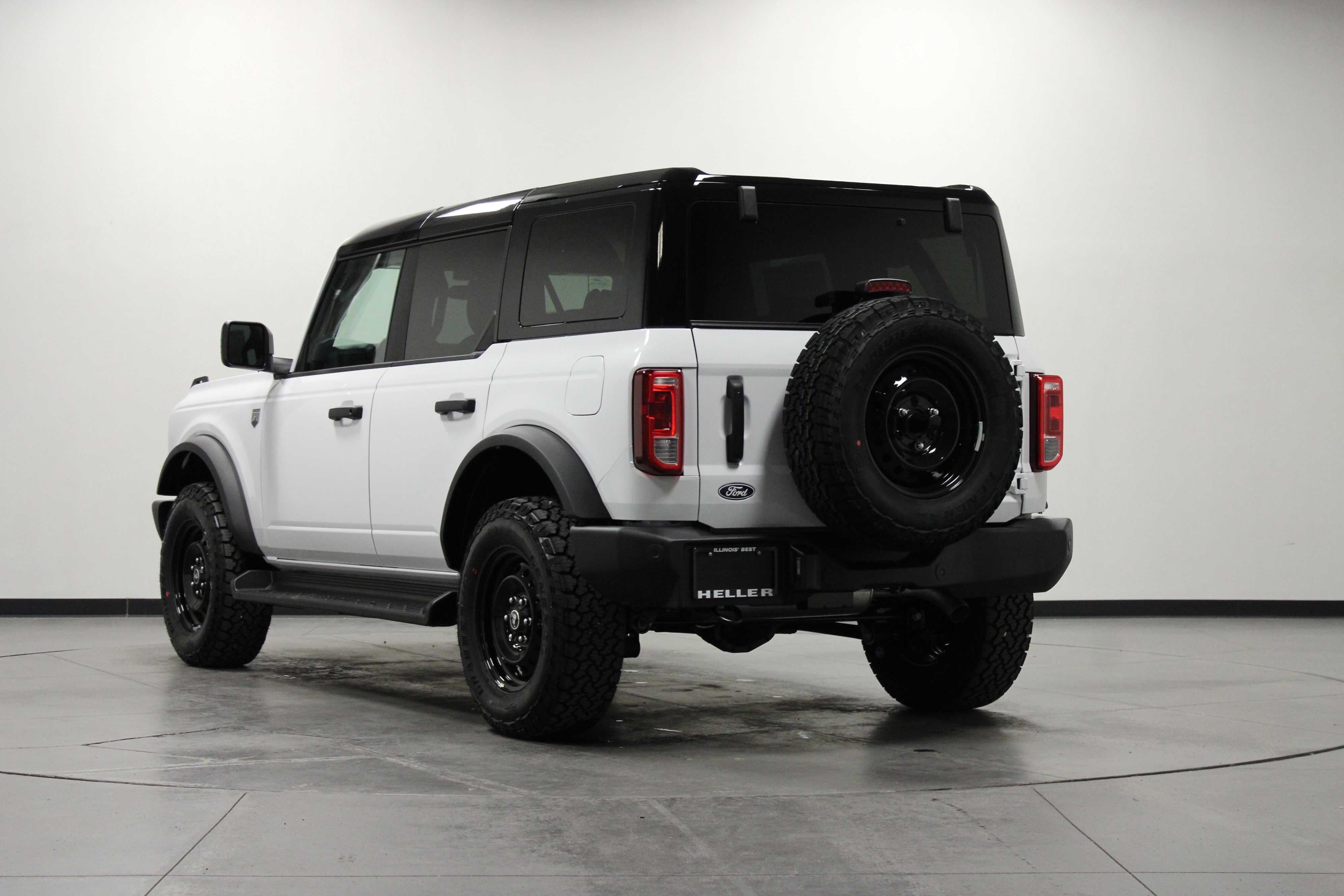 New 2026 Oxford White Ford Big Bend image 6