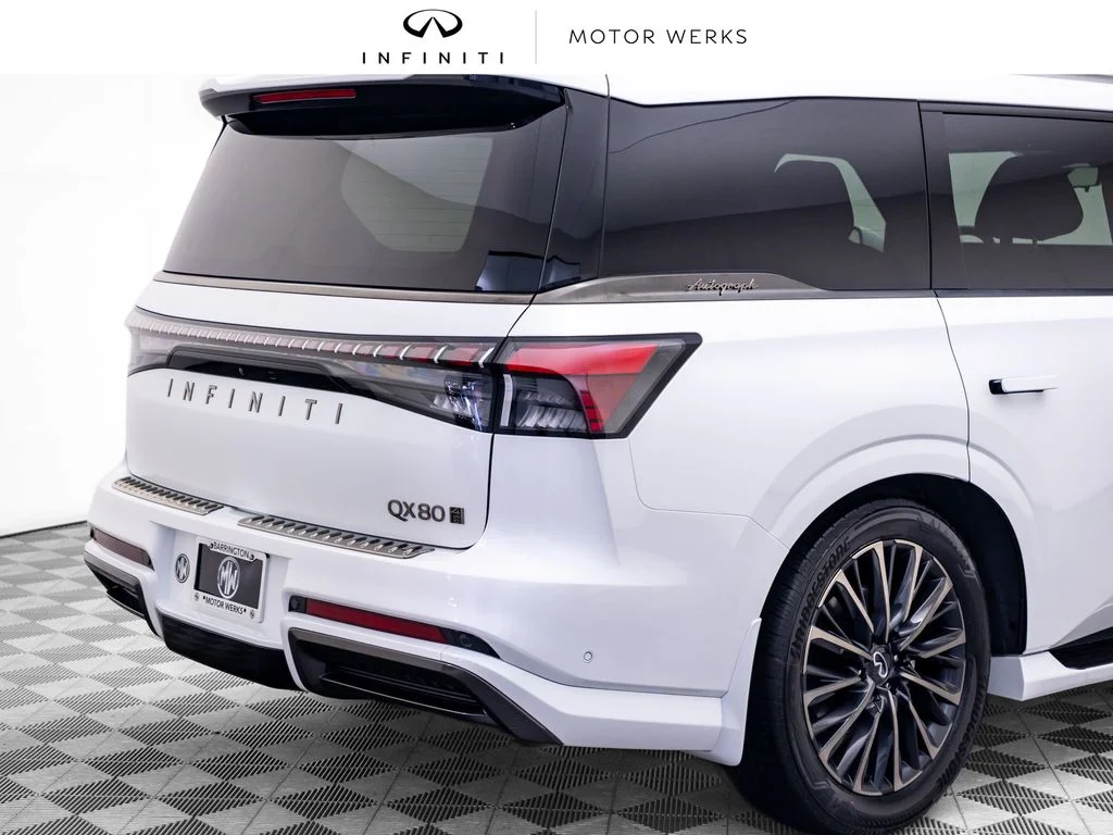 New 2027 White INFINITI AUTOGRAPH image 38