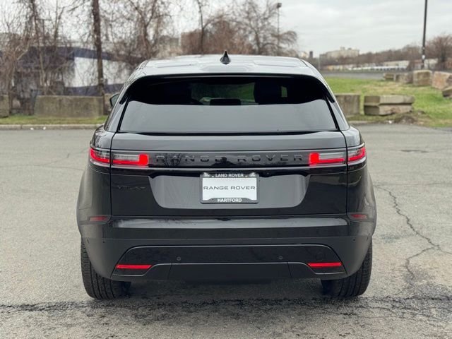 New 2026 Santorini Black Land Rover S image 4