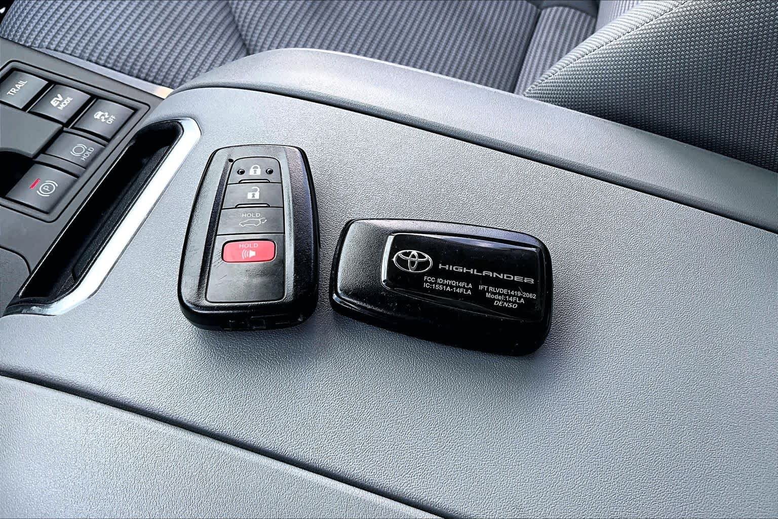 Used 2023 Celestial Silver Metallic Toyota Hybrid LE image 15