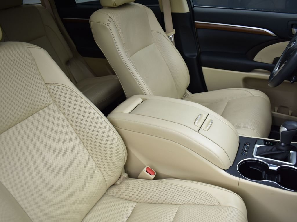 2018 TOYOTA HIGHLANDER - Image 36