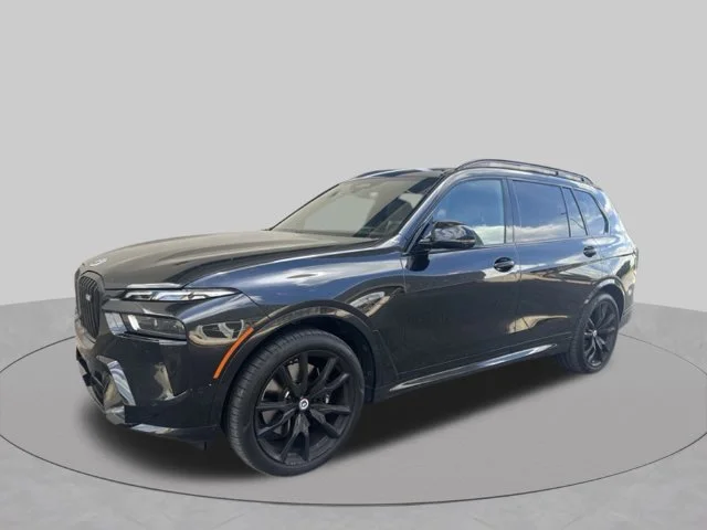 2023 BMW X7