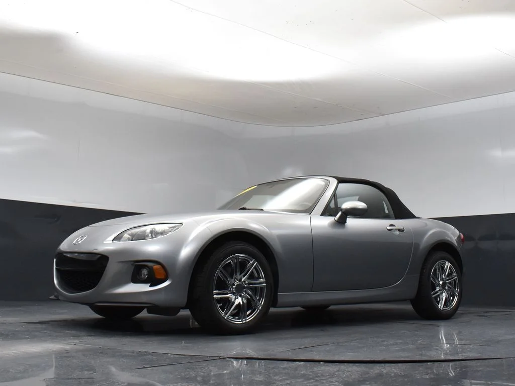 Used 2013 Gray Mazda Sport image 12
