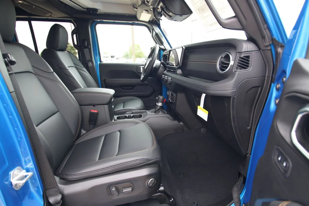 New 2026 Hydro Blue Pearlcoat Jeep Sahara image 8