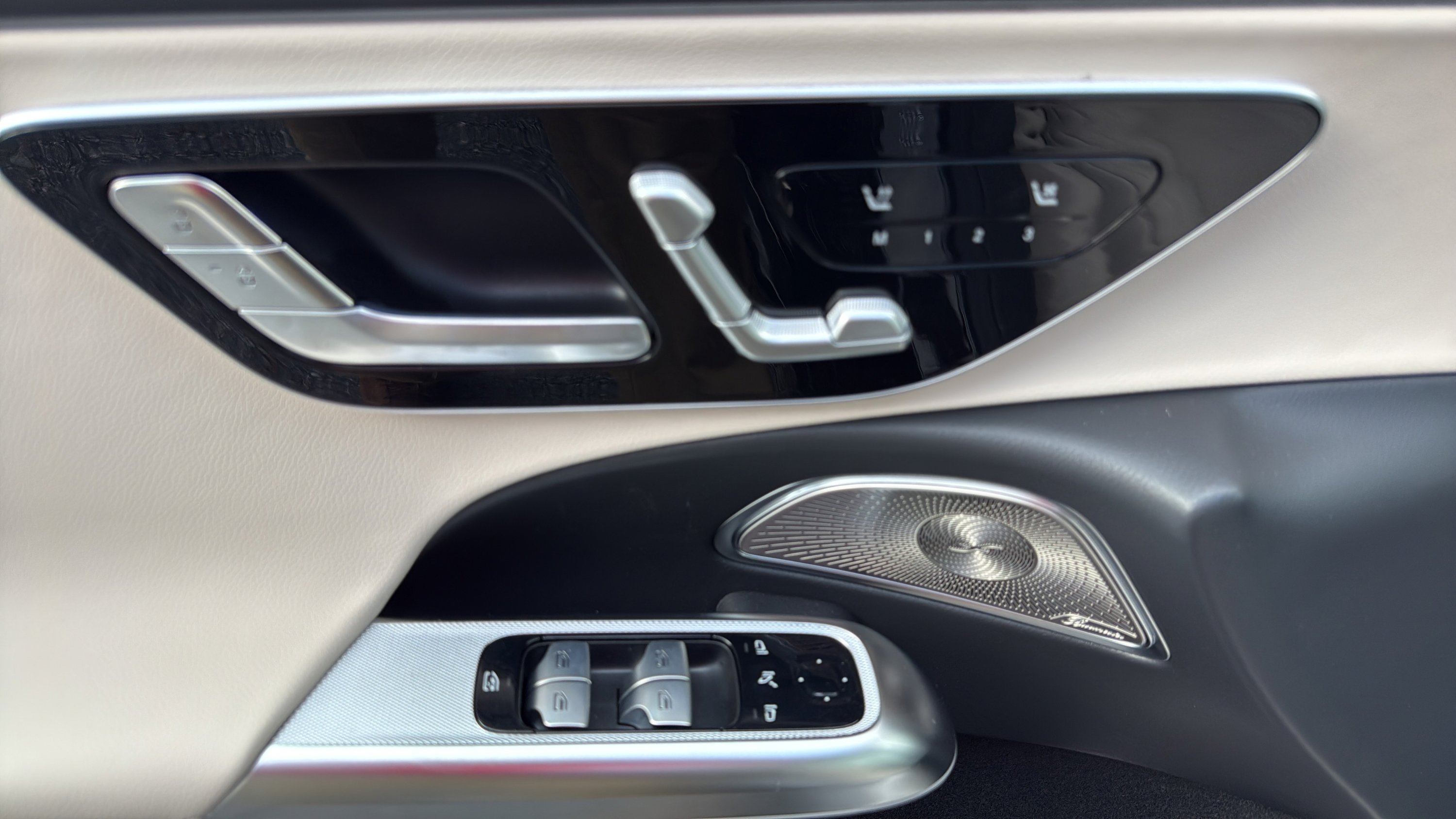 New 2027 Obsidian Black Metallic Mercedes-Benz E 350 image 11