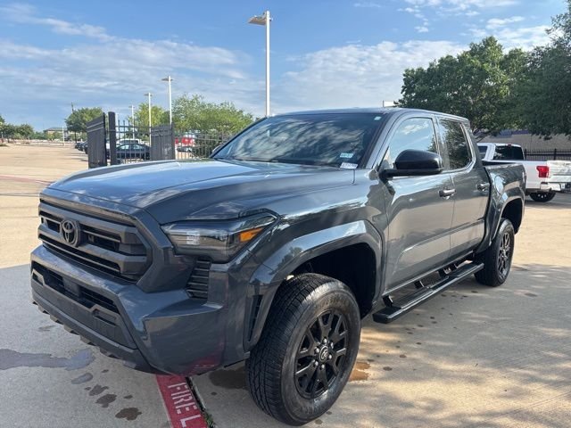 2025 Toyota Tacoma SR 4x4 Double Cab's photo