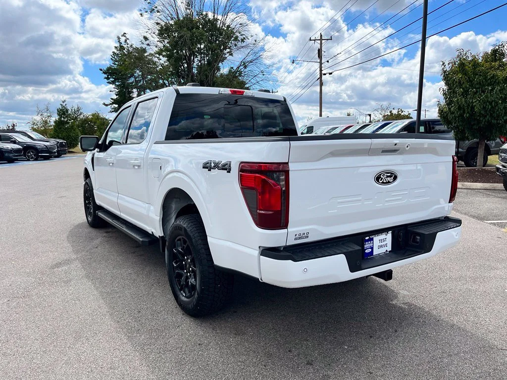 New 2026 White Ford XLT image 4