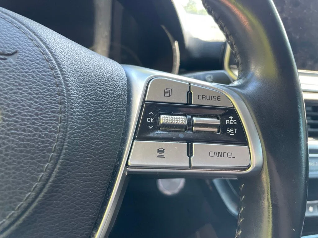 Used 2021 Sangria Kia EX image 12