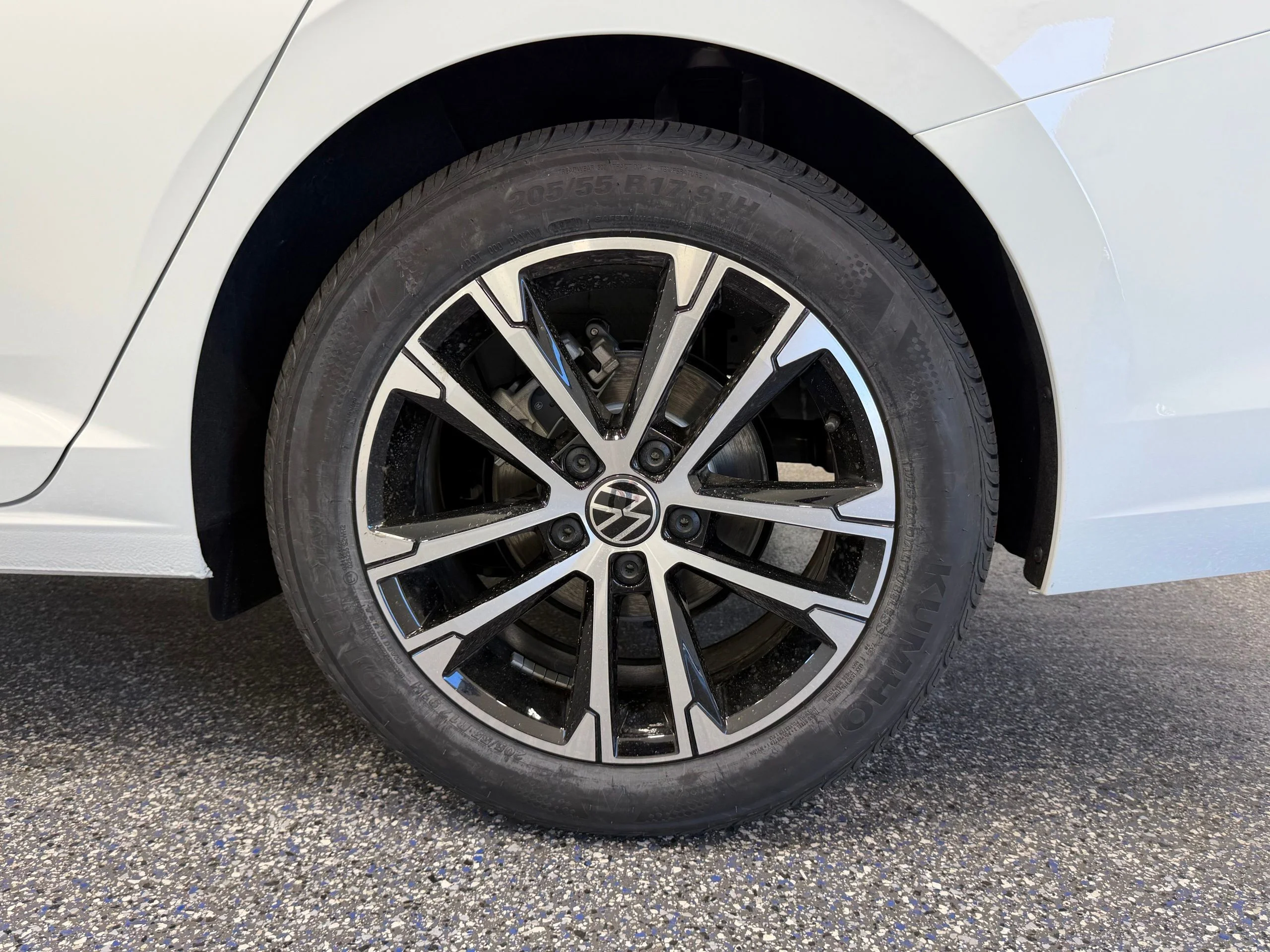 2026 Volkswagen Jetta Sport - Photo 12